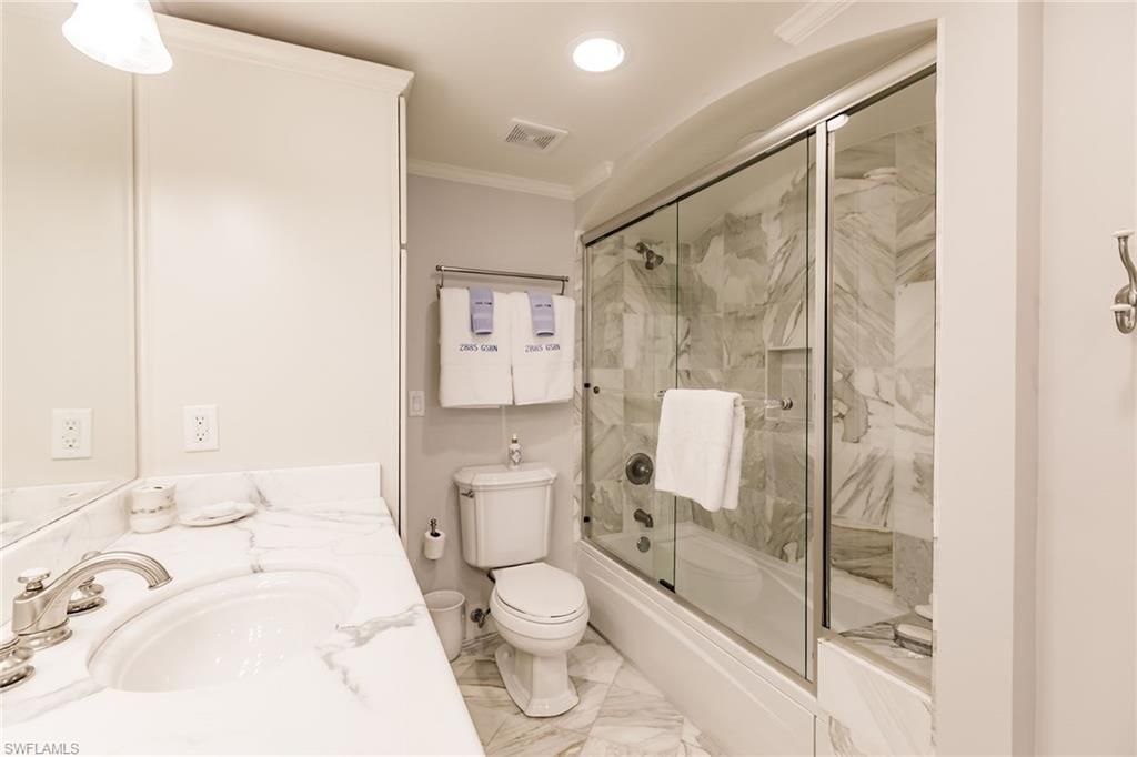 2885 Gulf Shore Blvd N, Unit 302, Naples, FL 34103 Photo