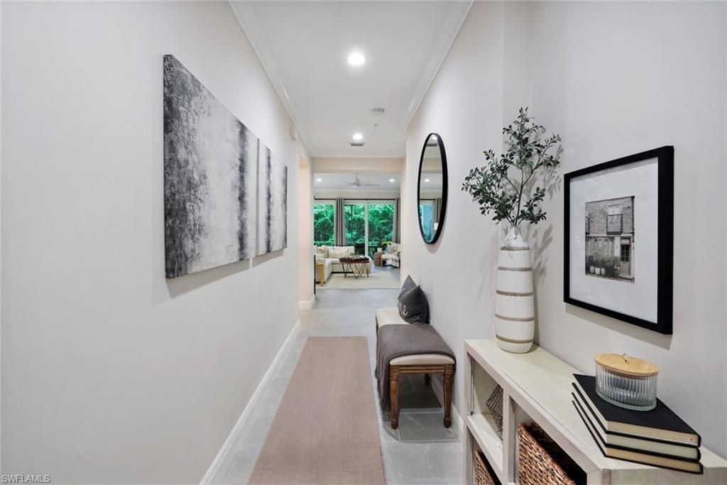 2542 Seychelles Dr, Unit 702, Naples, FL 34112 Photo