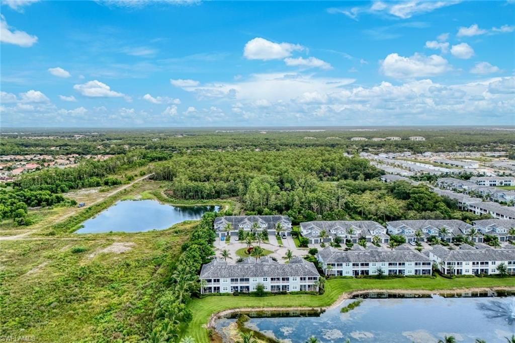 2542 Seychelles Dr, Unit 702, Naples, FL 34112 Photo