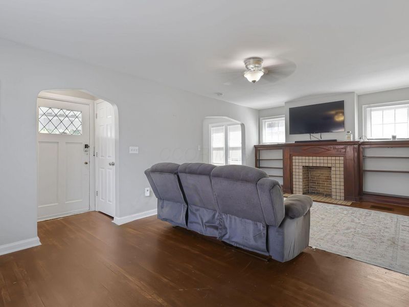 569 Binns Boulevard , Columbus, OH 43204 Photo 4
