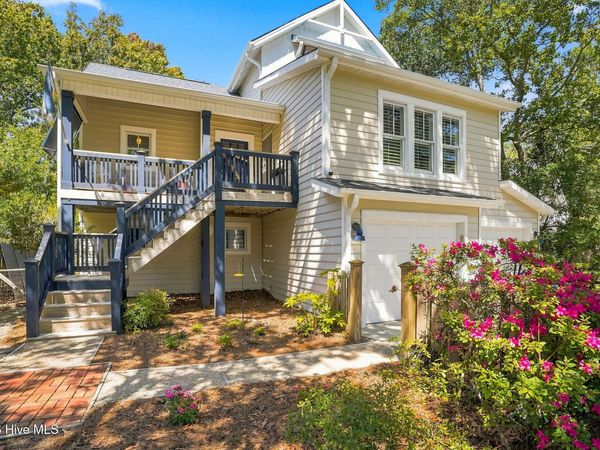 908 Elizabeth Drive , Oak Island, NC 28465