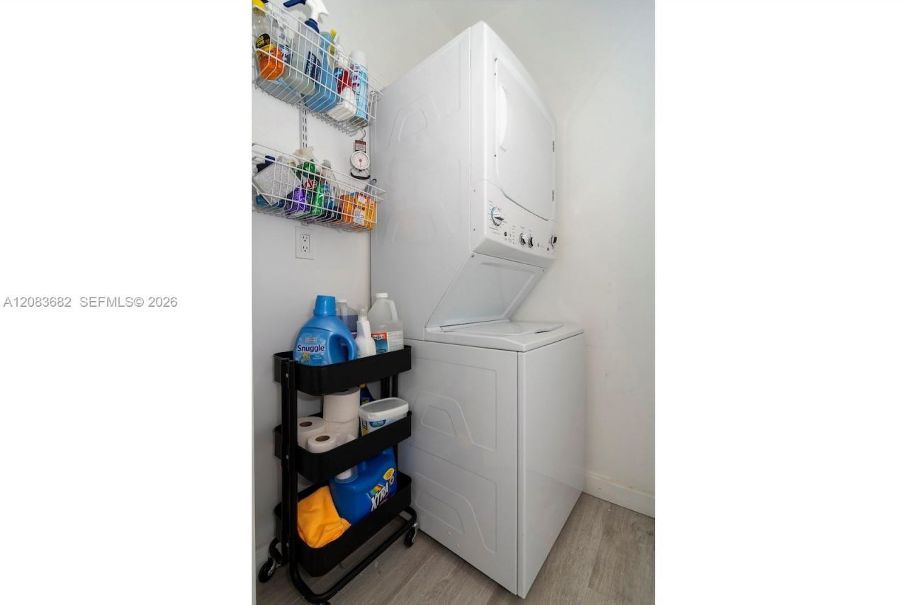 55 SW 9th St , Unit 4206, Miami, FL 33130 Photo