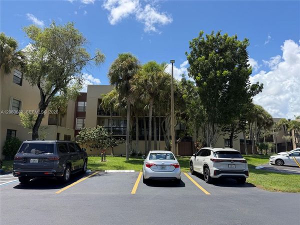 10875 SW 112th Ave , Unit 202, Miami, FL 33176
