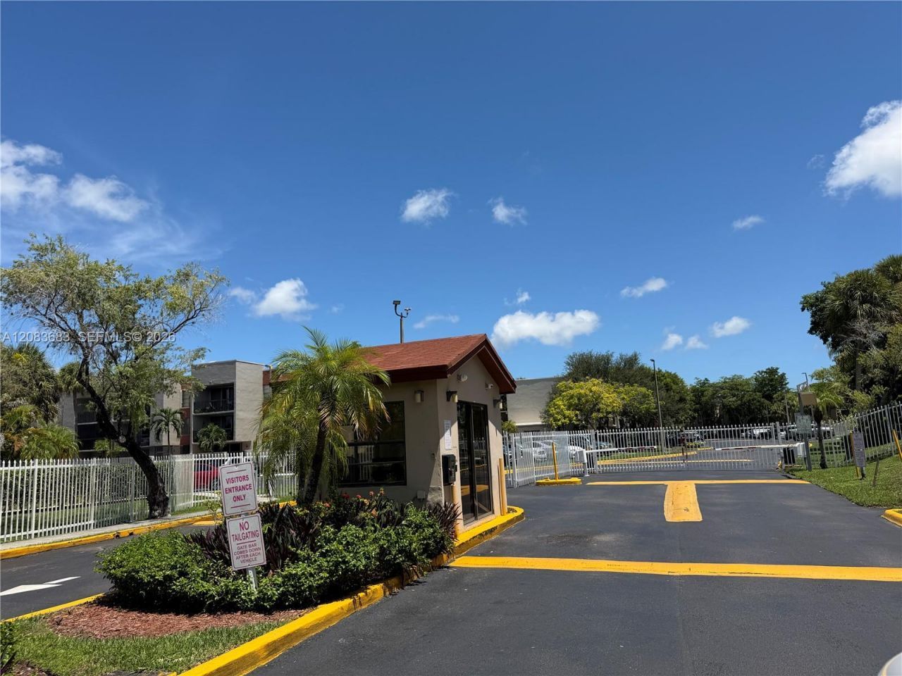 10875 SW 112th Ave , Unit 202, Miami, FL 33176 Photo