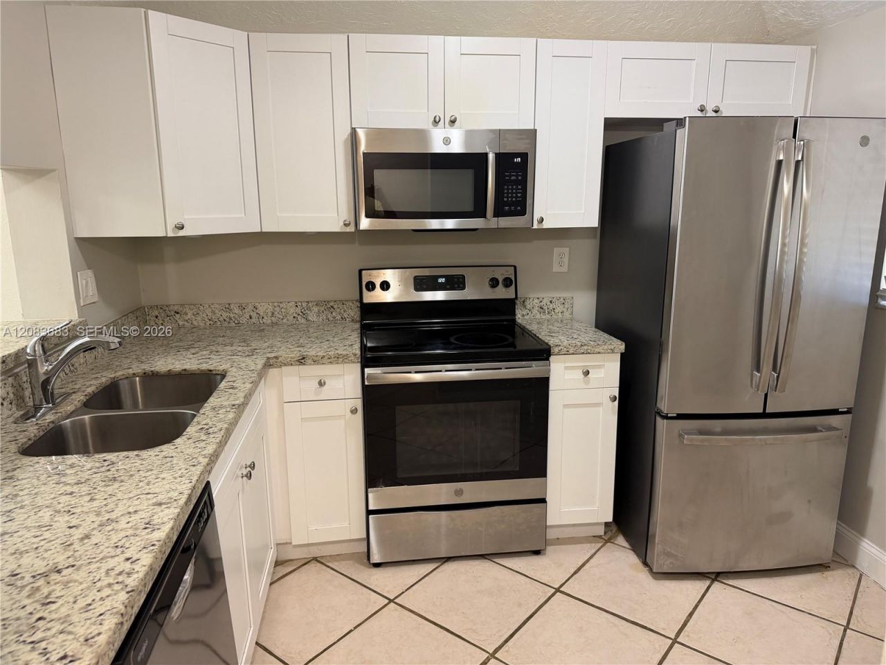 10875 SW 112th Ave , Unit 202, Miami, FL 33176 Photo