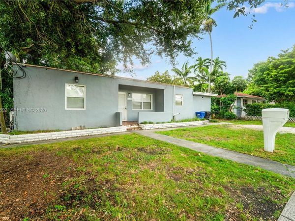 1136 NE 167th St , Unit A, North Miami Beach, FL 33162
