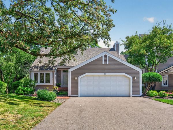 3631 Oakton Ridge, Minnetonka, MN 55305