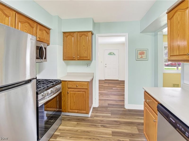 3469 James Boulevard, Brunswick, OH 44212 Photo 8