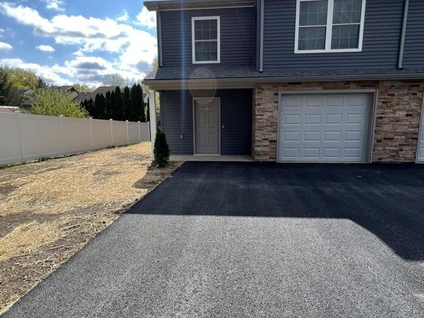 7 N CHESTNUT Street , Selinsgrove, PA 17870