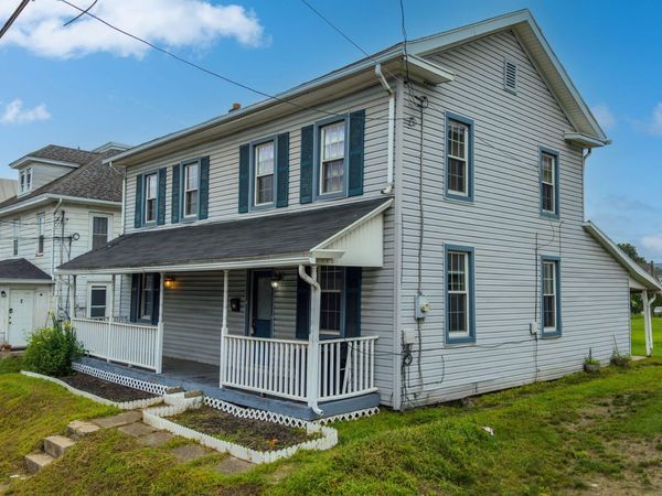 619 E 3RD Street , Nescopeck, PA 18635