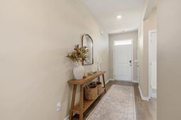 425 Royal Arch Dr.  photo 4