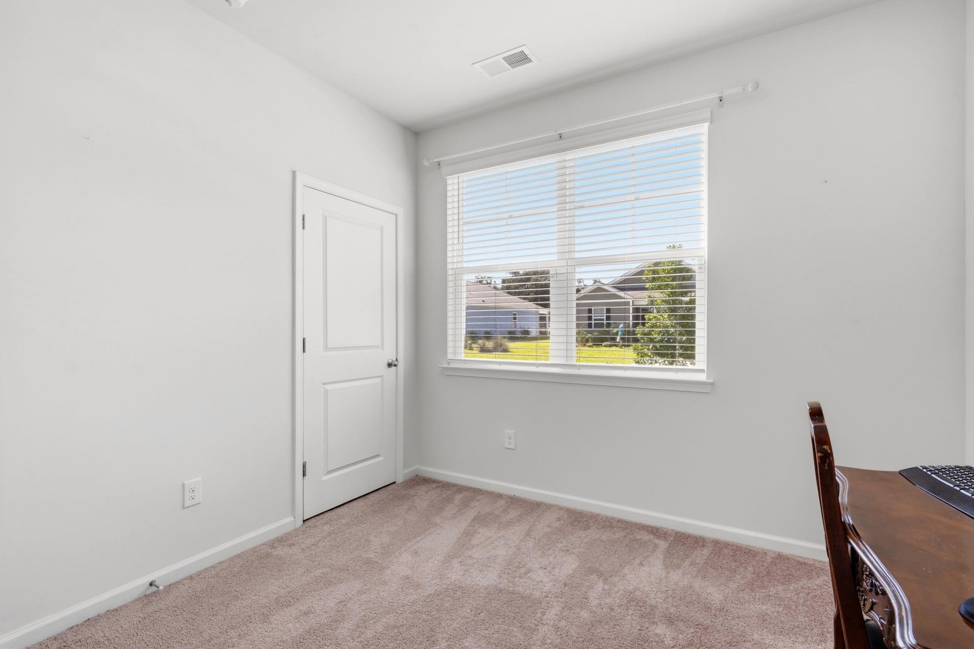 425 Royal Arch Dr.  Photo 38