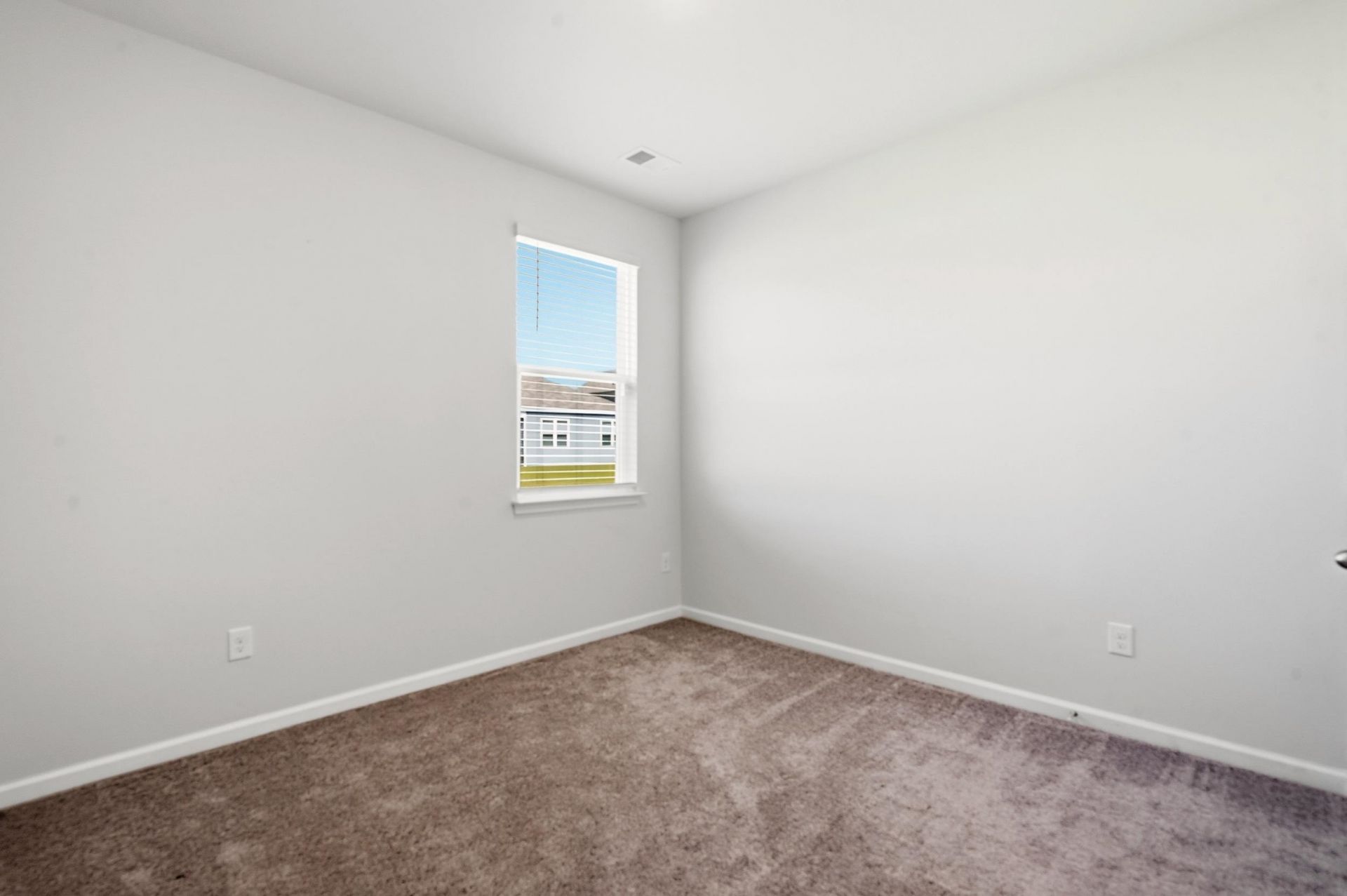 425 Royal Arch Dr.  Photo 42