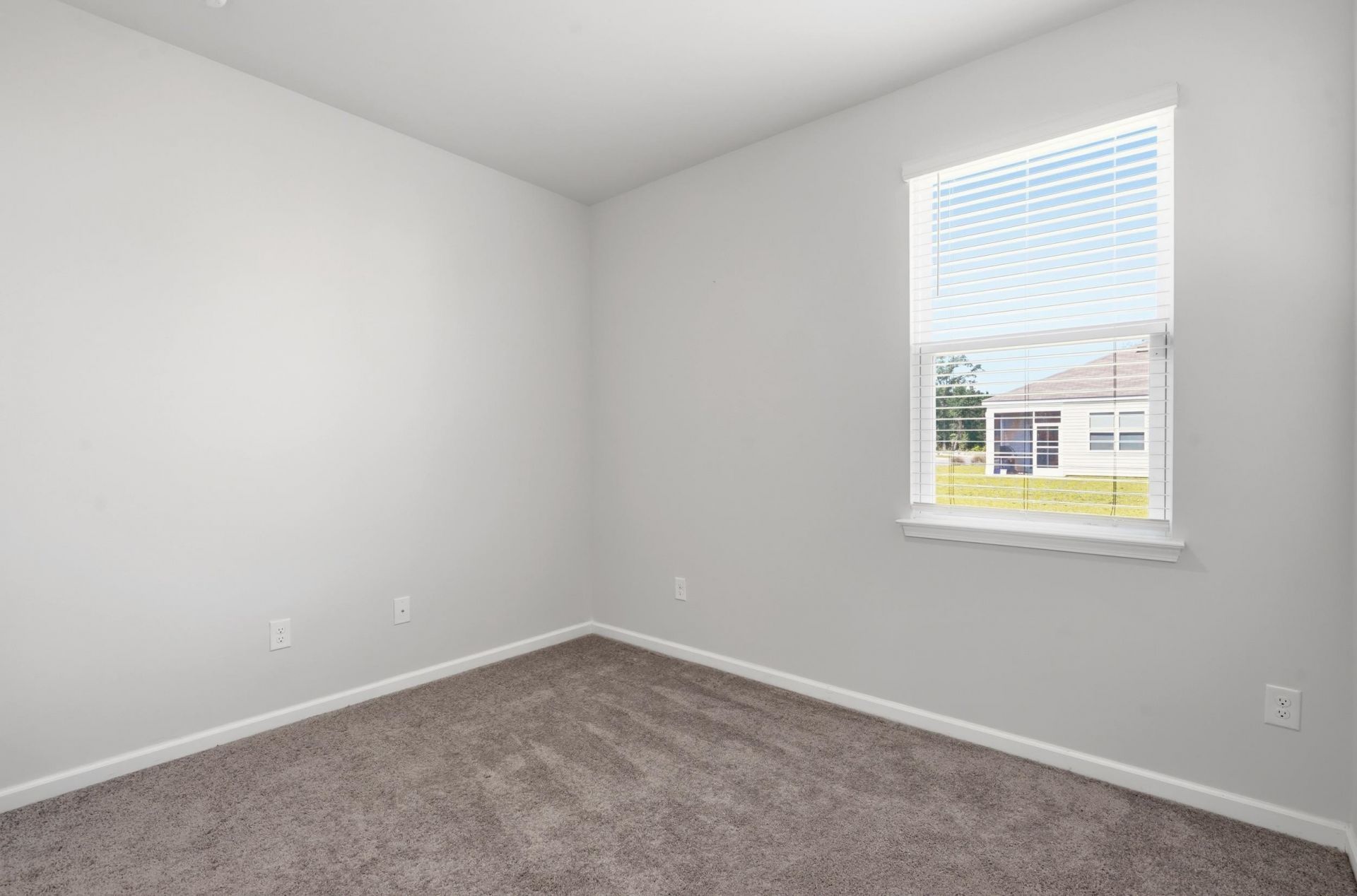 425 Royal Arch Dr.  Photo 43