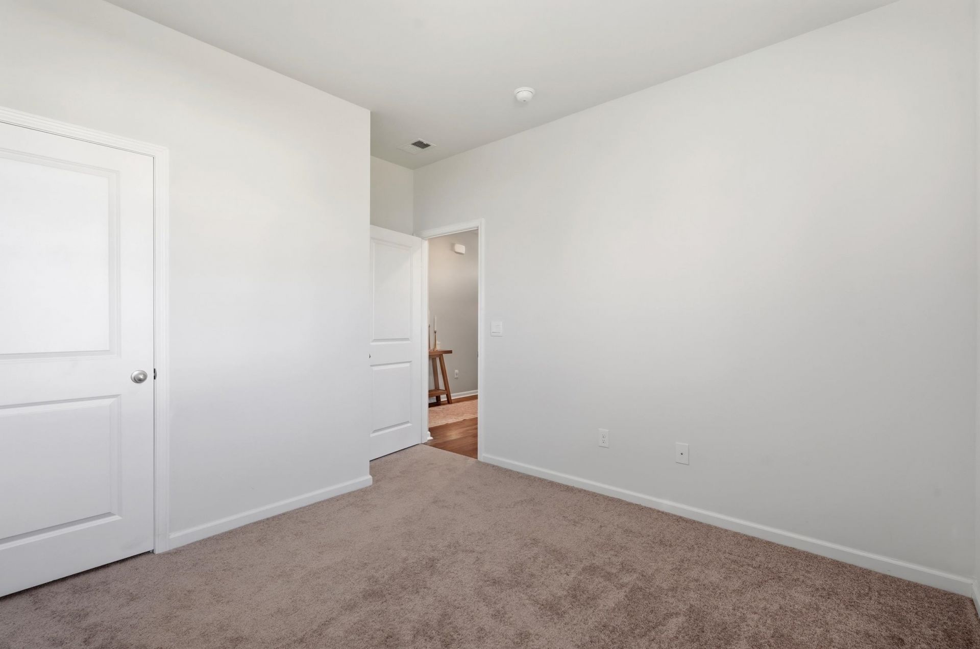 425 Royal Arch Dr.  Photo 44