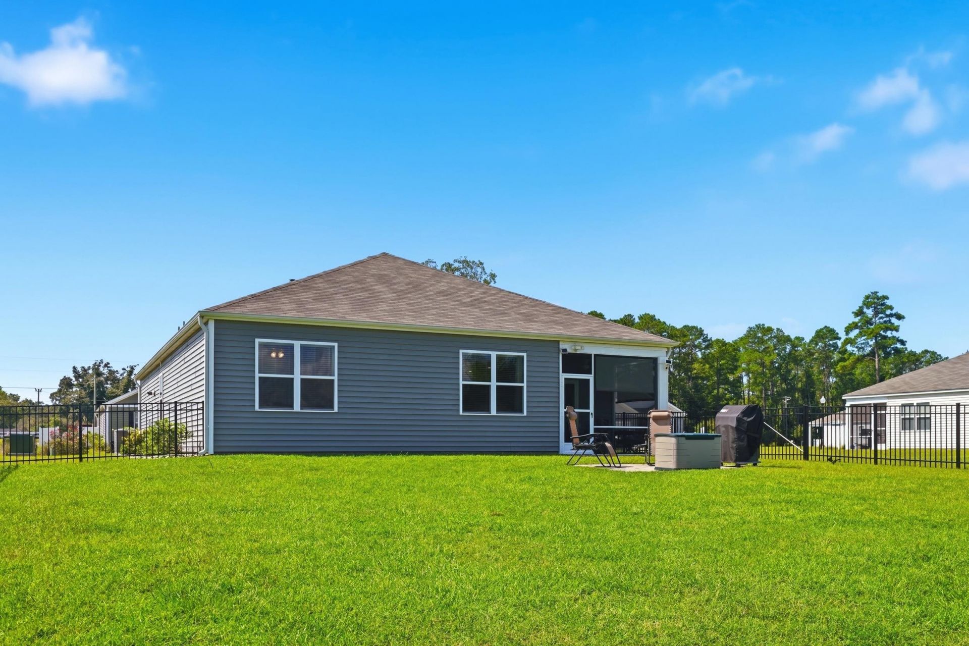 425 Royal Arch Dr.  Photo 52