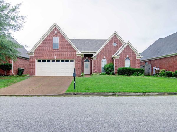 2613 WOOD SAGE DR, Memphis, TN 38016