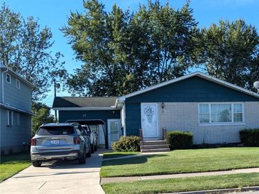 37 Moorman Drive , Buffalo, NY 14225