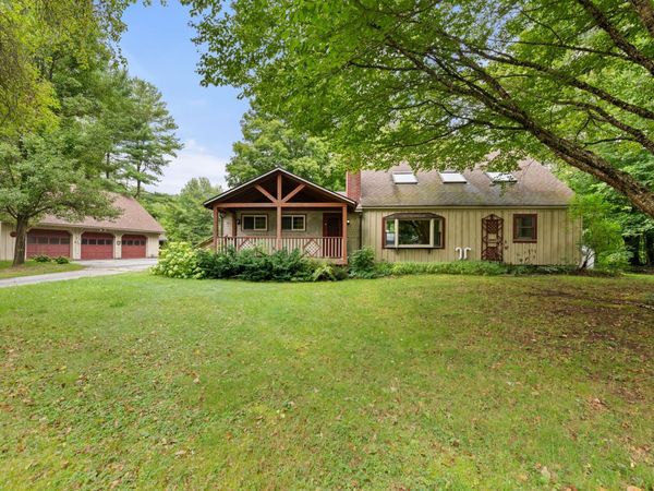 80 Stinson Lake Road, Rumney, NH 03266