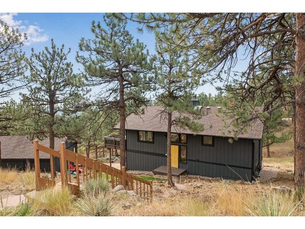 8394 Larkspur Rd, Boulder, CO 80302