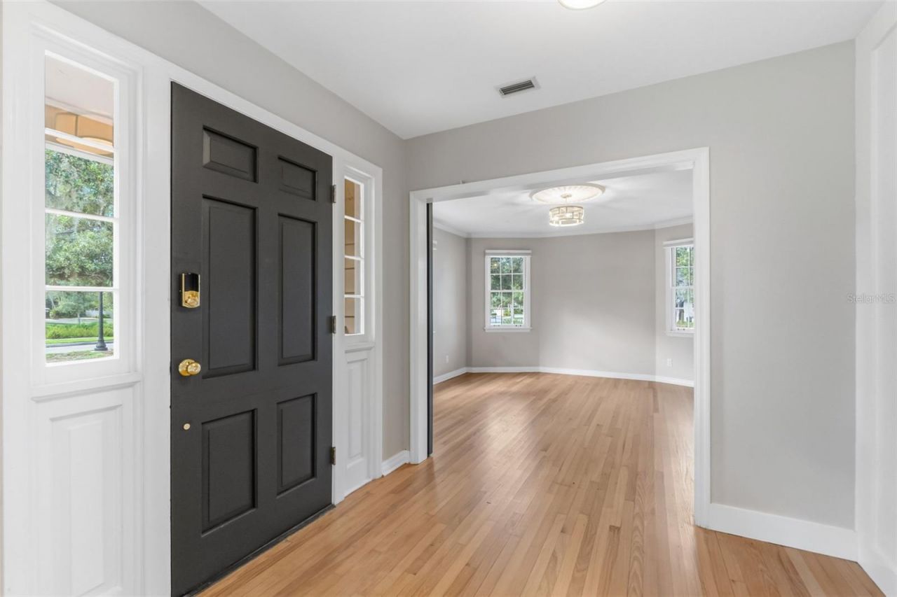 1585 South Drive, Sarasota, FL 34239 Photo