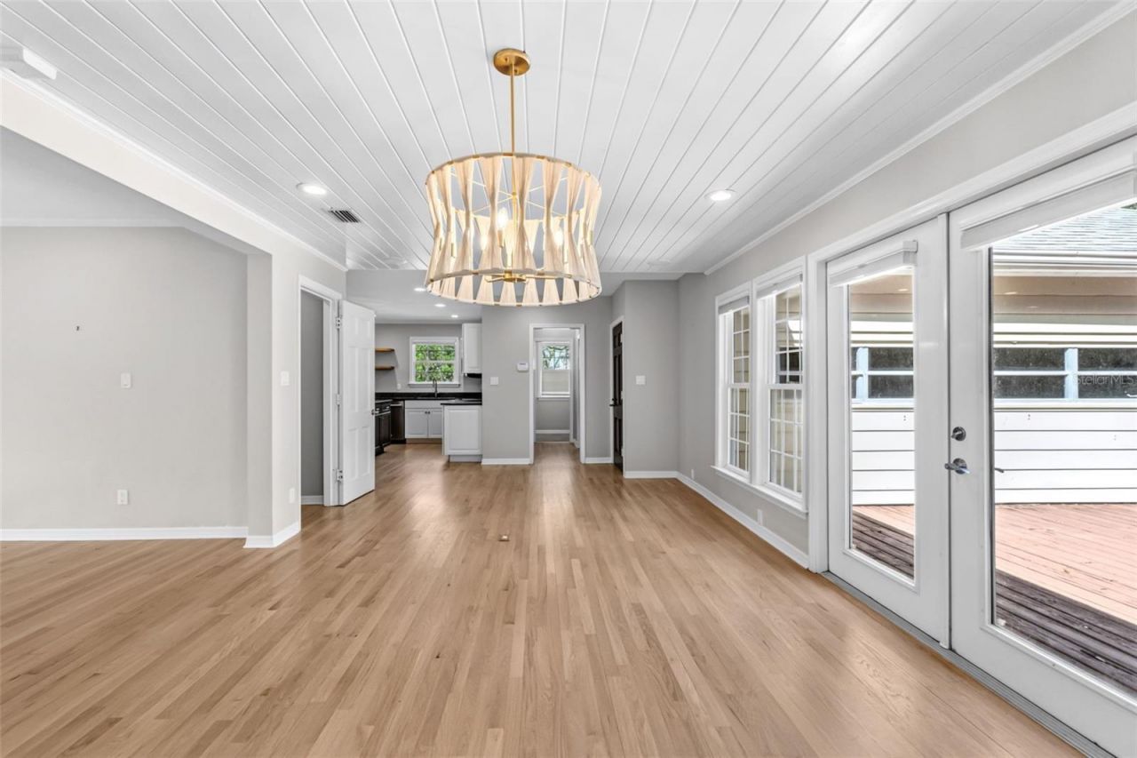 1585 South Drive, Sarasota, FL 34239 Photo