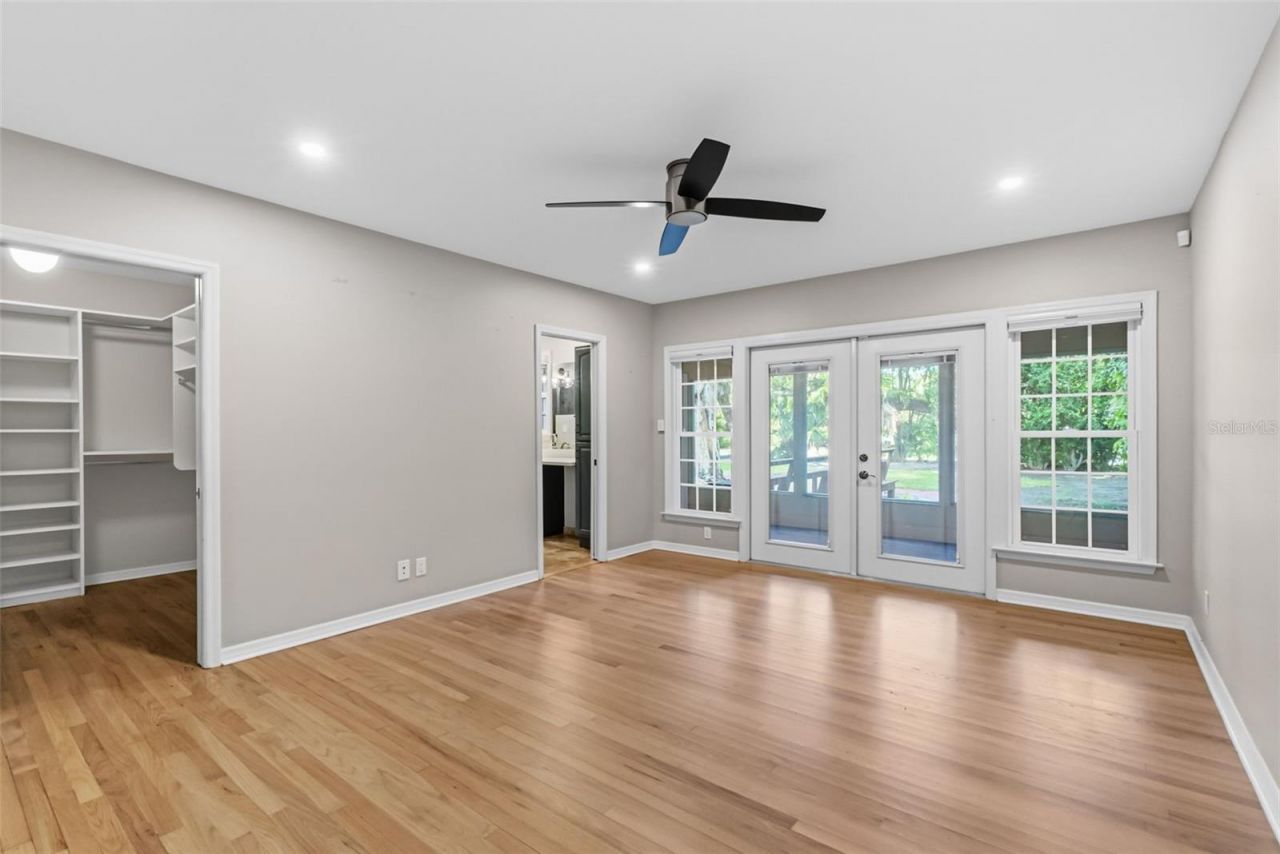 1585 South Drive, Sarasota, FL 34239 Photo