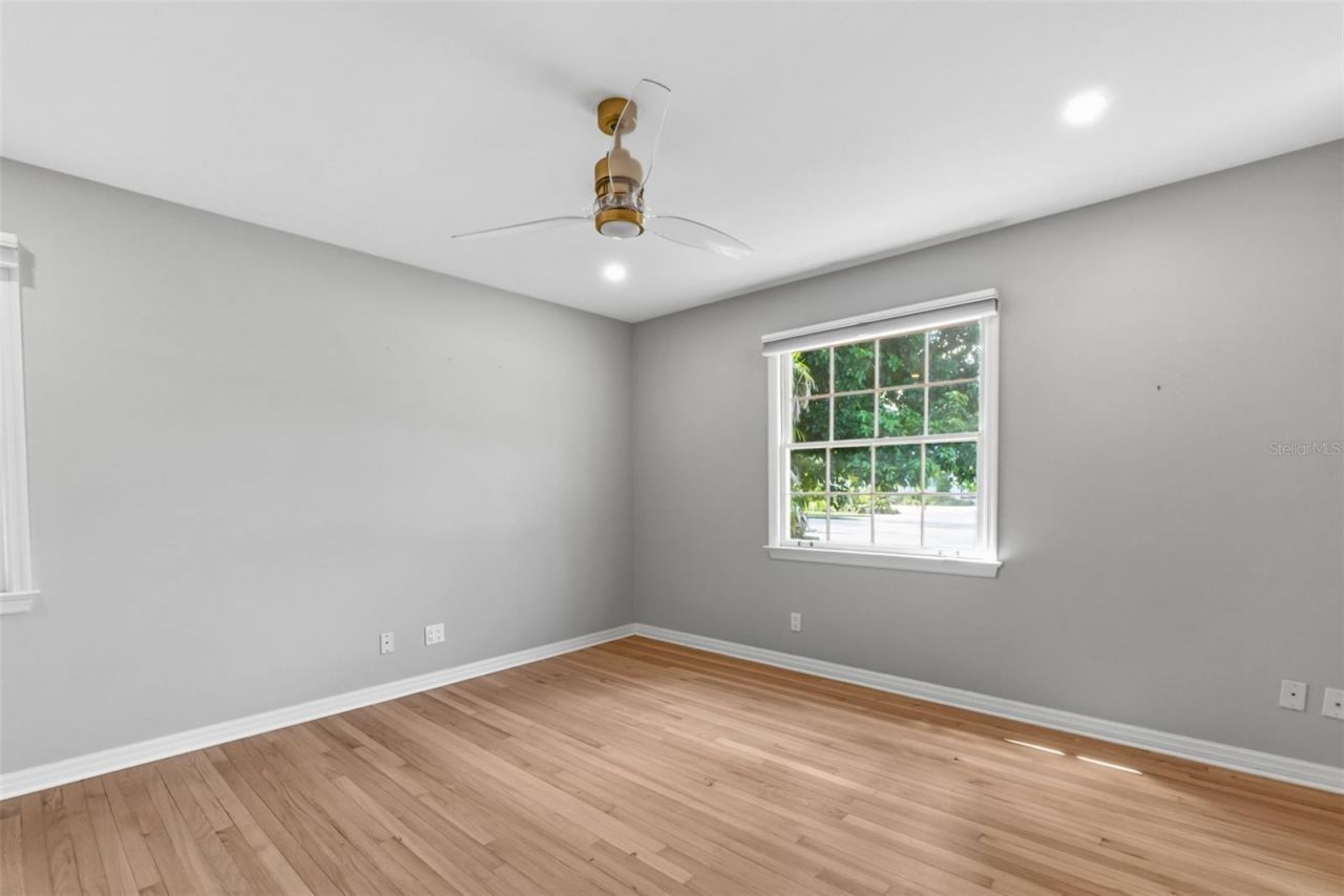 1585 South Drive, Sarasota, FL 34239 Photo