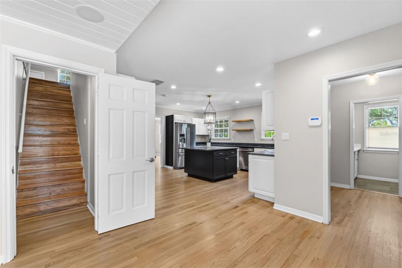 1585 South Drive, Sarasota, FL 34239 Photo