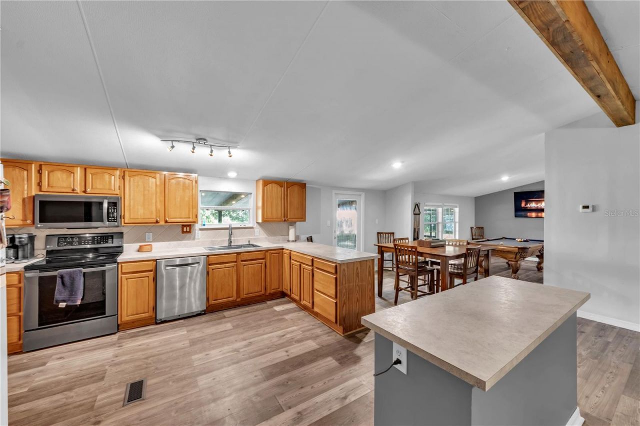 5753 N Dormany Road , Plant City, FL 33565 Photo