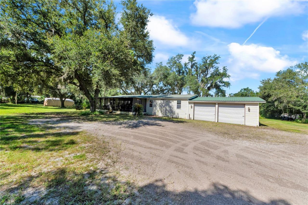 5753 N Dormany Road , Plant City, FL 33565 Photo