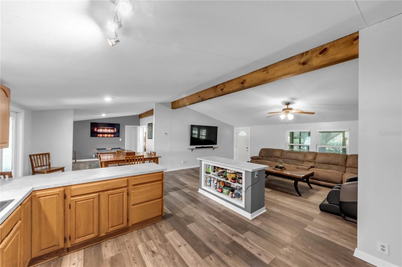 5753 N Dormany Road , Plant City, FL 33565 Photo