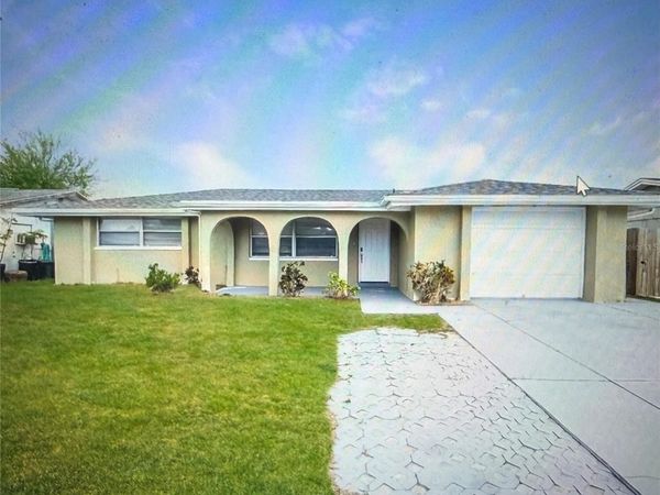 7405 OAKSHIRE DRIVE , PORT RICHEY, FL 34668