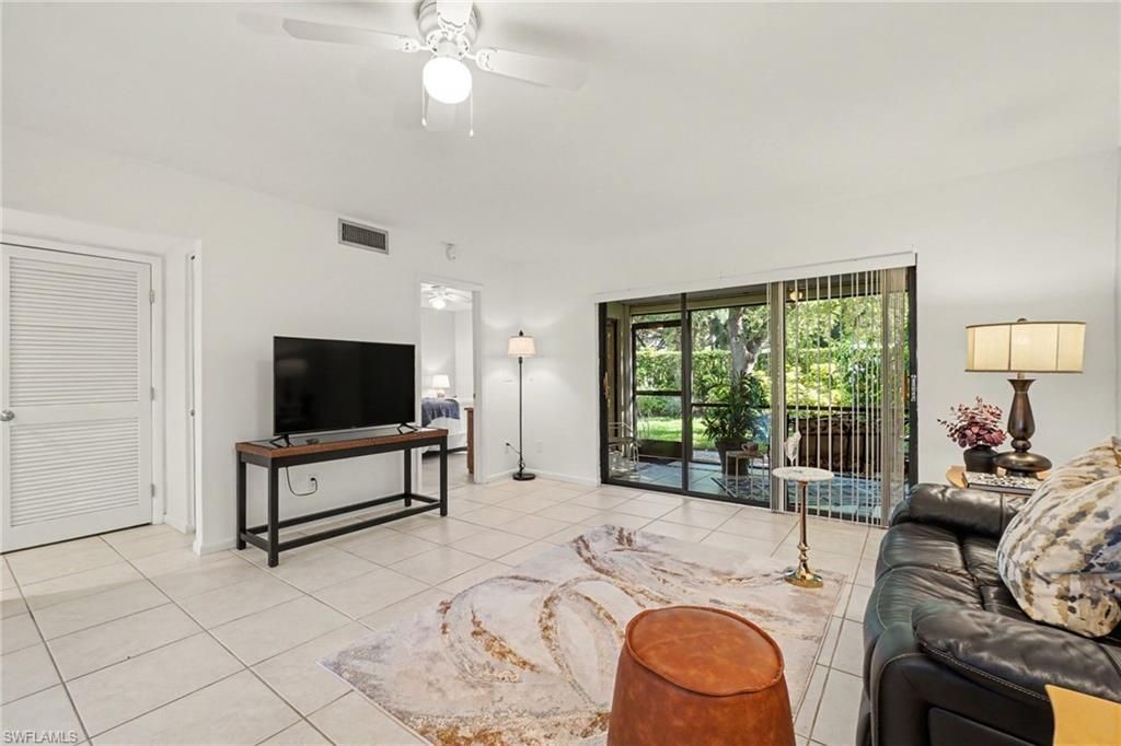3006 Kings Lake Blvd, Unit 3006, Naples, FL 34112 Photo