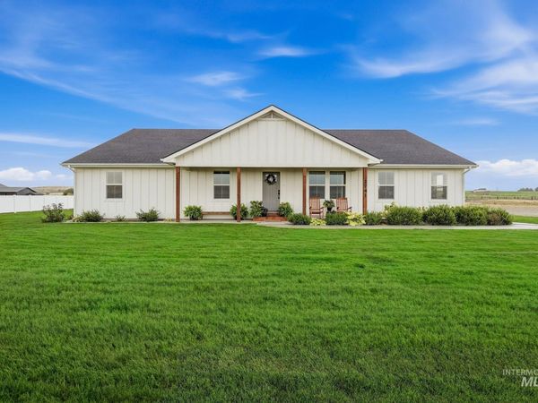 2741 Sw 3rd Ave., New Plymouth, ID 83655