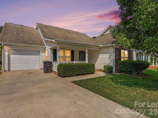 2163 Wexford Way , Statesville, NC 28625