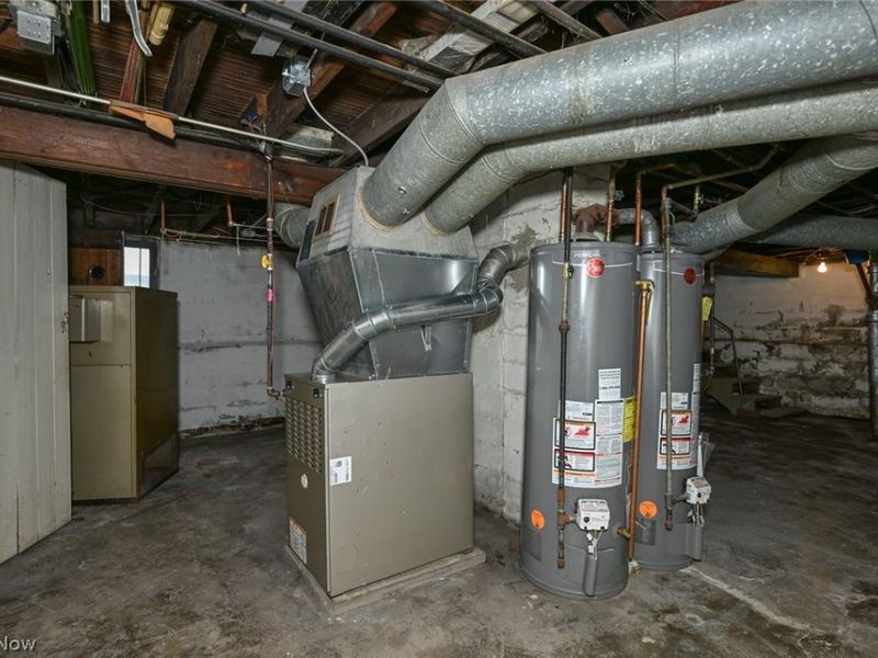 2805 E 126th Street, Cleveland, OH 44120 Photo 24