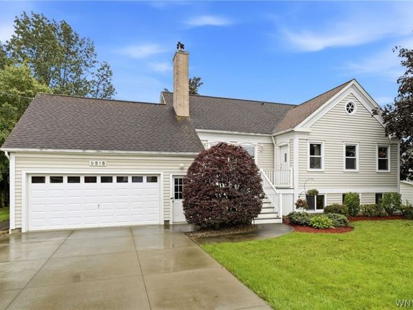 9515 High St, Clarence Center, NY 14032