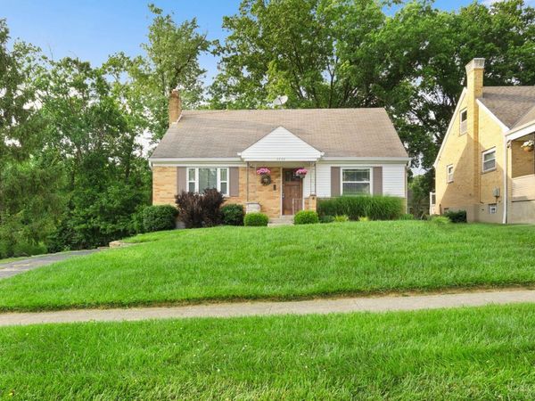 2888 Mount Airy Avenue, Green Twp, OH 45239
