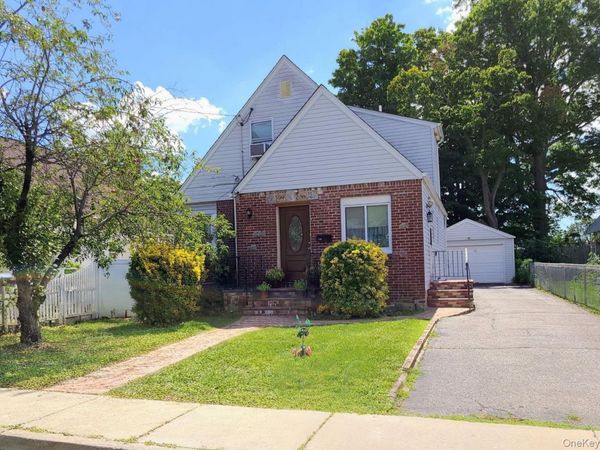 Hempstead, NY 11550