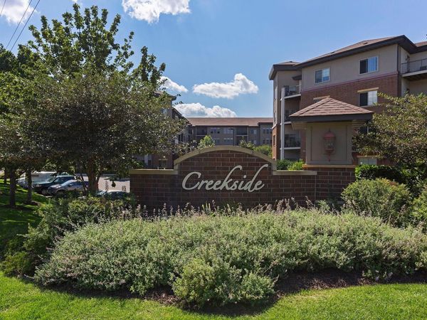 7100 Metro Boulevard, Unit 233, Edina, MN 55439