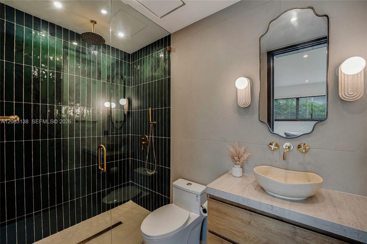 430 Miller Rd, Coral Gables, FL 33146 Photo