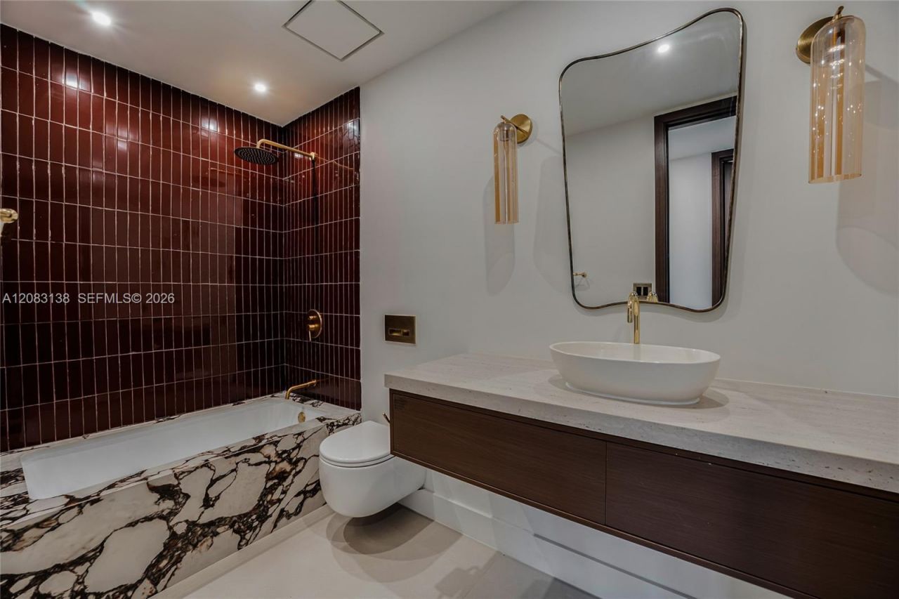 430 Miller Rd, Coral Gables, FL 33146 Photo