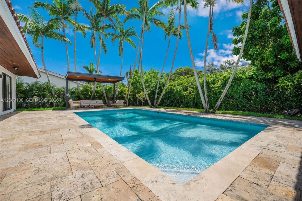 430 Miller Rd, Coral Gables, FL 33146 Photo