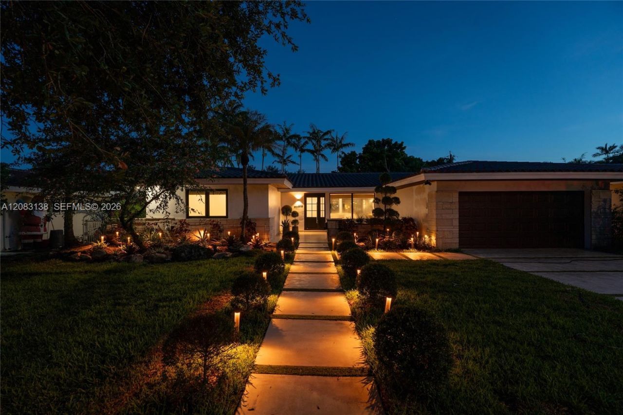 430 Miller Rd, Coral Gables, FL 33146 Photo