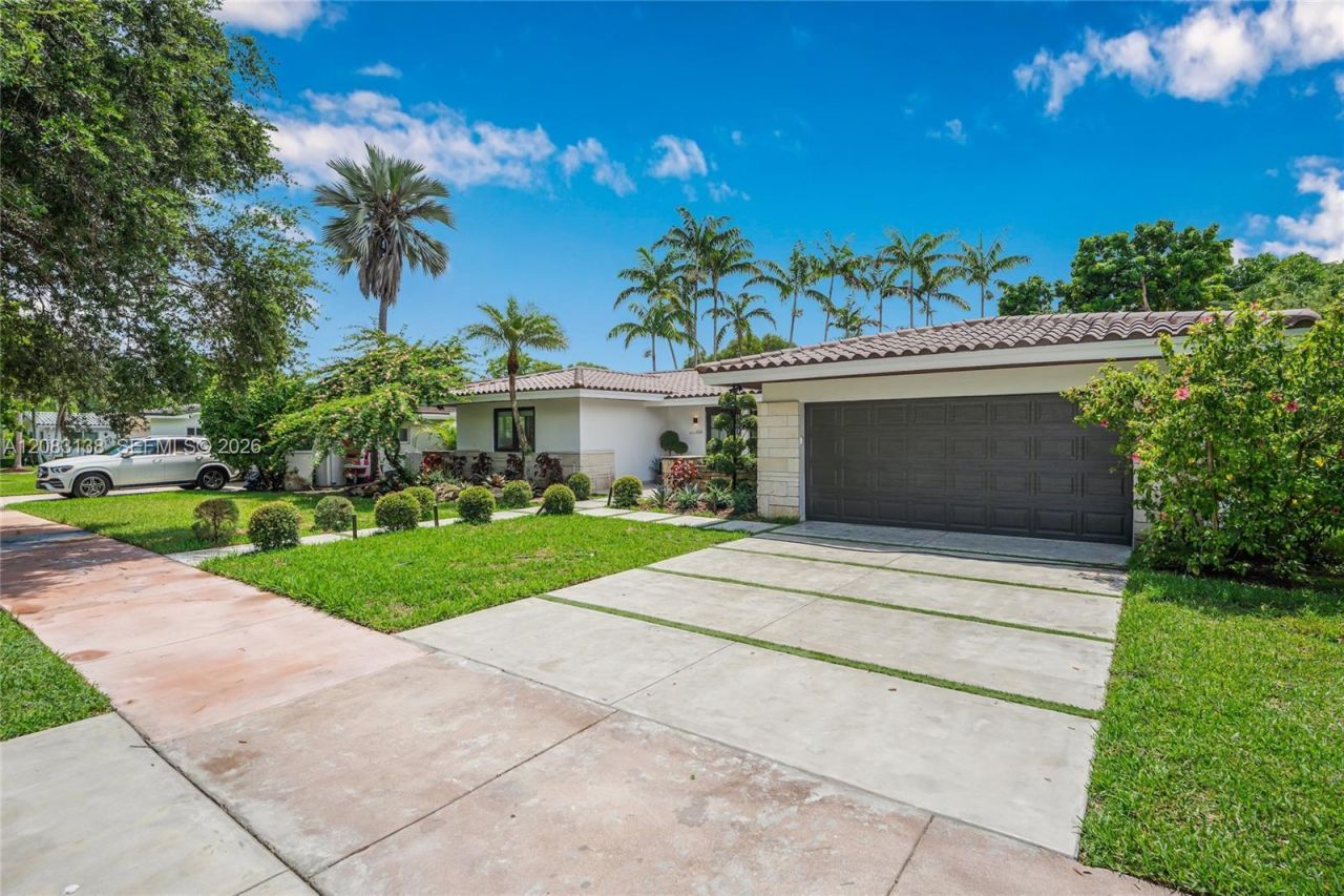 430 Miller Rd, Coral Gables, FL 33146 Photo