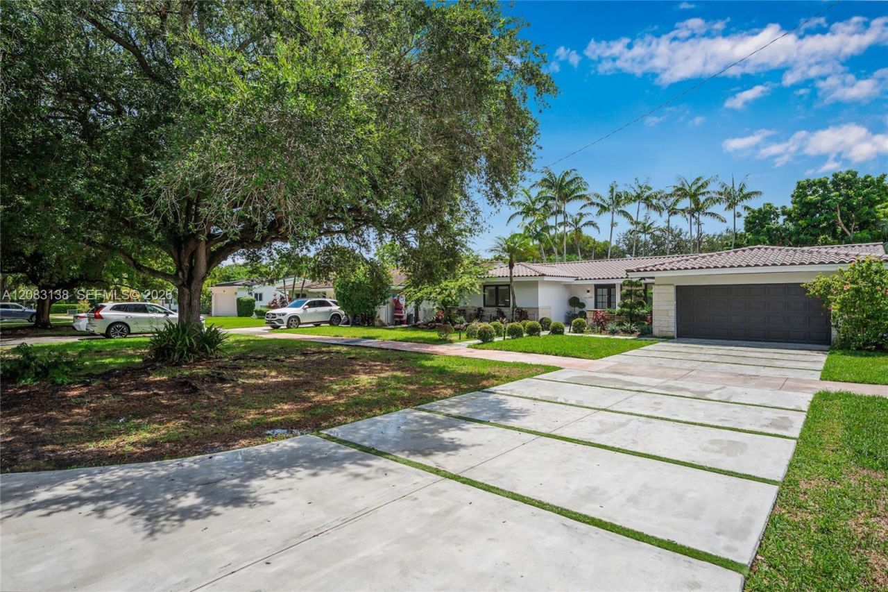 430 Miller Rd, Coral Gables, FL 33146 Photo