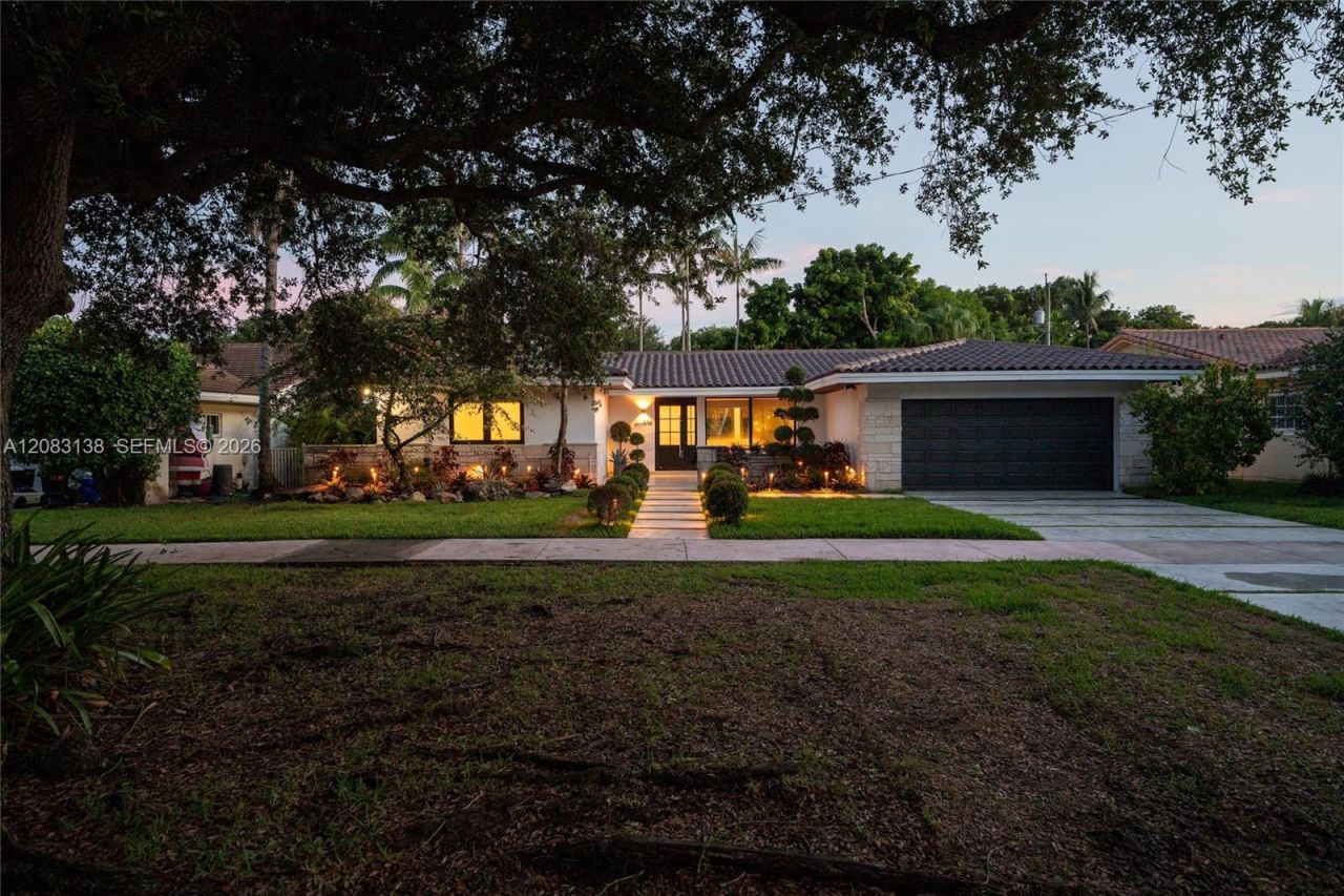 430 Miller Rd, Coral Gables, FL 33146 Photo