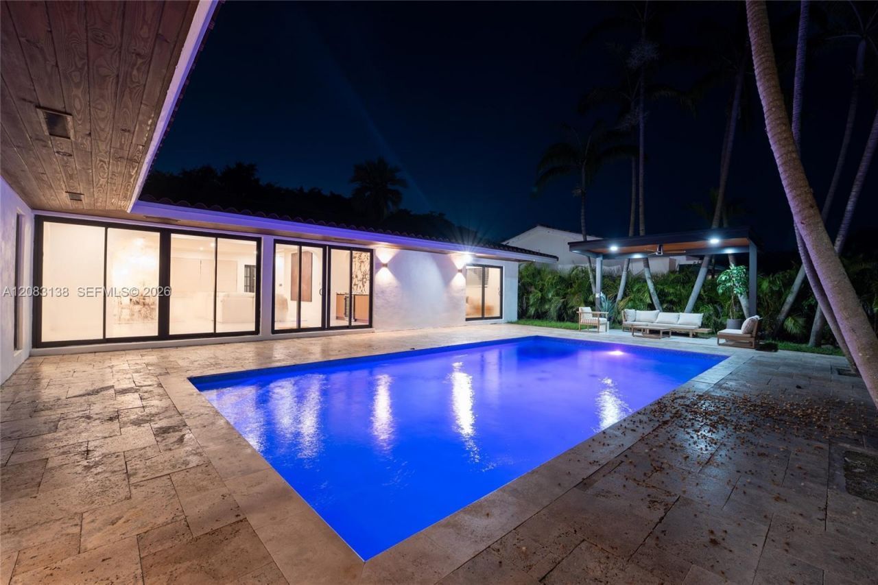 430 Miller Rd, Coral Gables, FL 33146 Photo