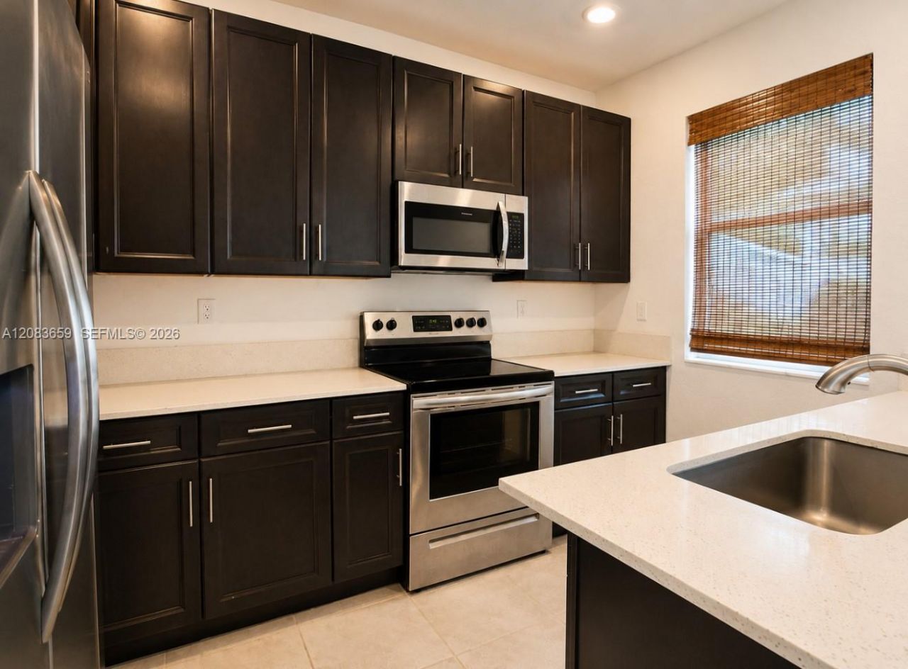 1100 SE 26th Ter , Homestead, FL 33035 Photo